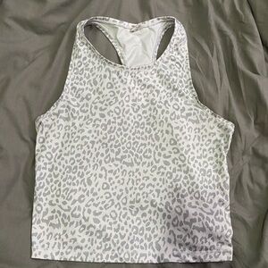 Cropped leopard print workout top